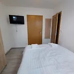 Penzion Strachotin Konukevi 3*