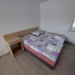 Penzion Strachotin Konukevi Strachotin