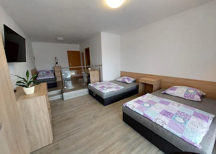 Penzion Strachotín 3*